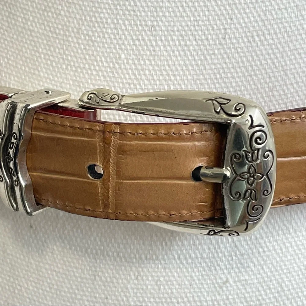 Womens fashion Belt with Silver Buckle size L35'' x‎ W1''